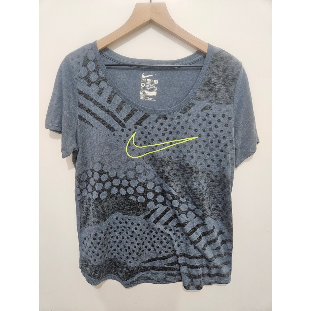 Nike Dri-FIT Womens XL Blue Graphic Swoosh Athletic Cut Short‎ Sleeve Tee Shirt